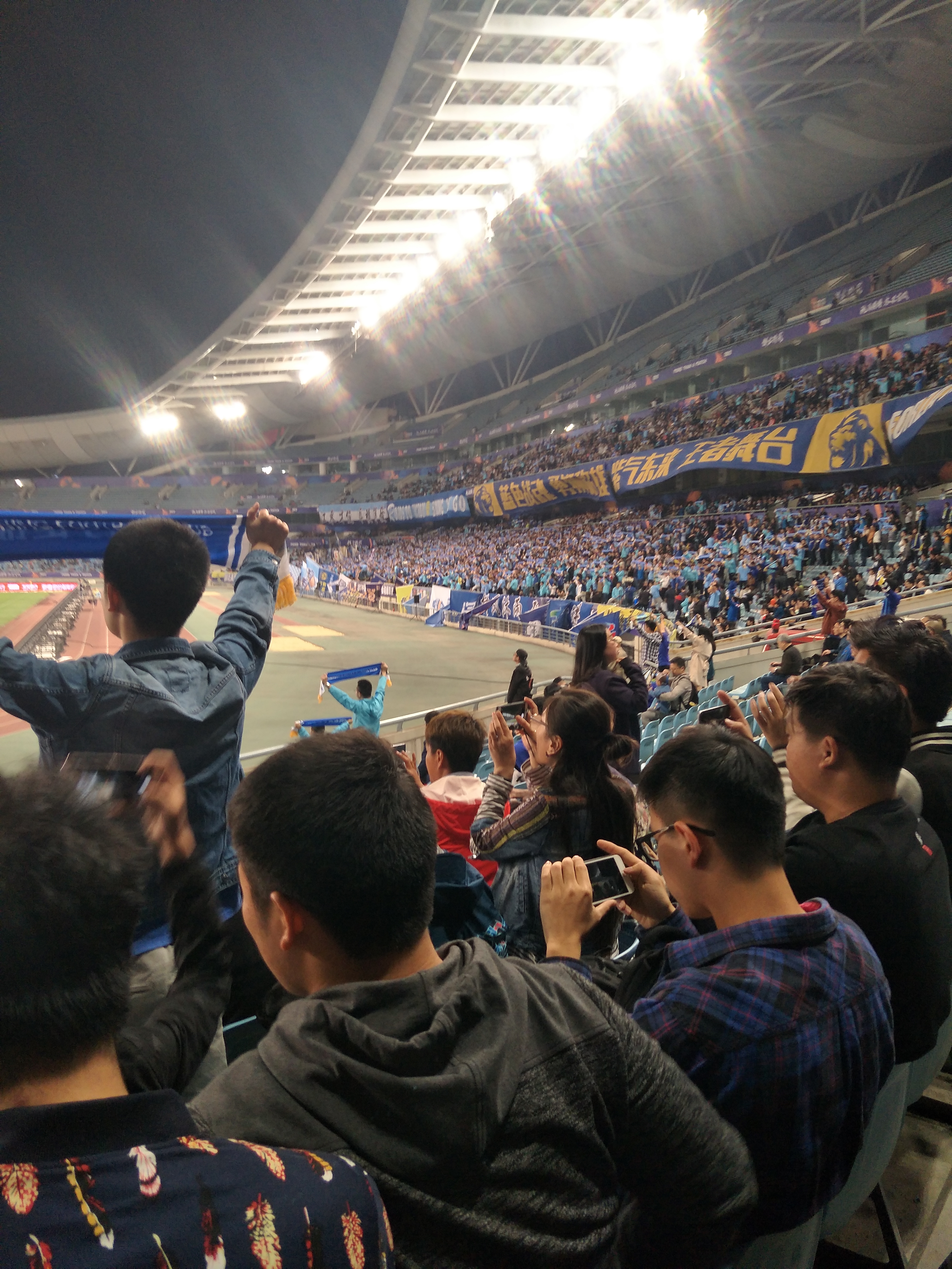 包含江苏苏宁主场胜负难测，终结长达六场不败的词条